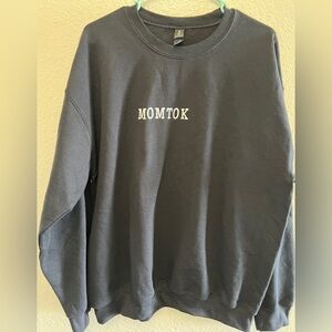 Gildan Black MOMTOK Crewneck Sweater Large Excellent Condition